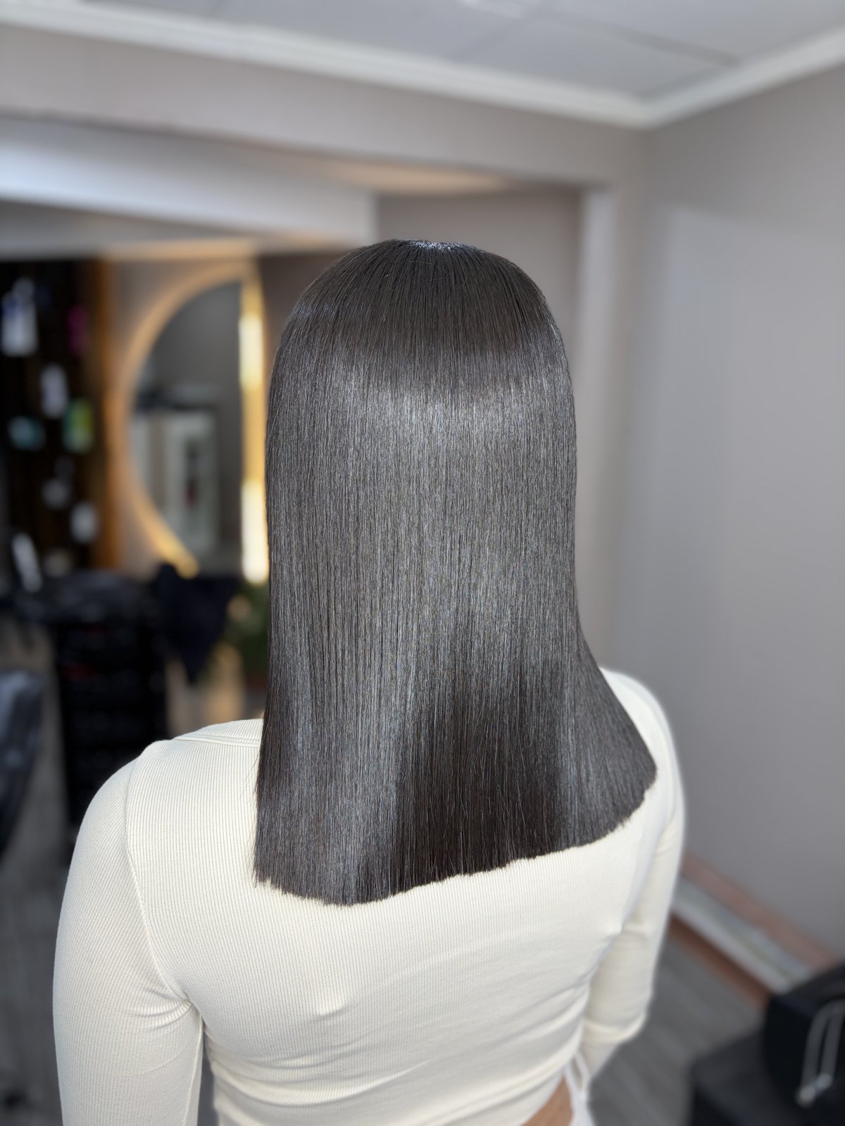 Alisado orgánico premium realizado en Vall Studio Boutique